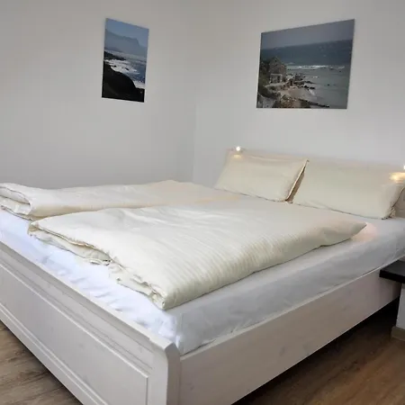 Yorikke Apartment *